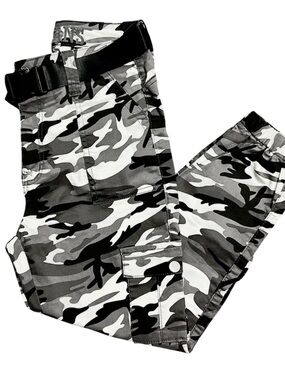 Camo cargo pants with belt, featuring a mix of black and grey hues